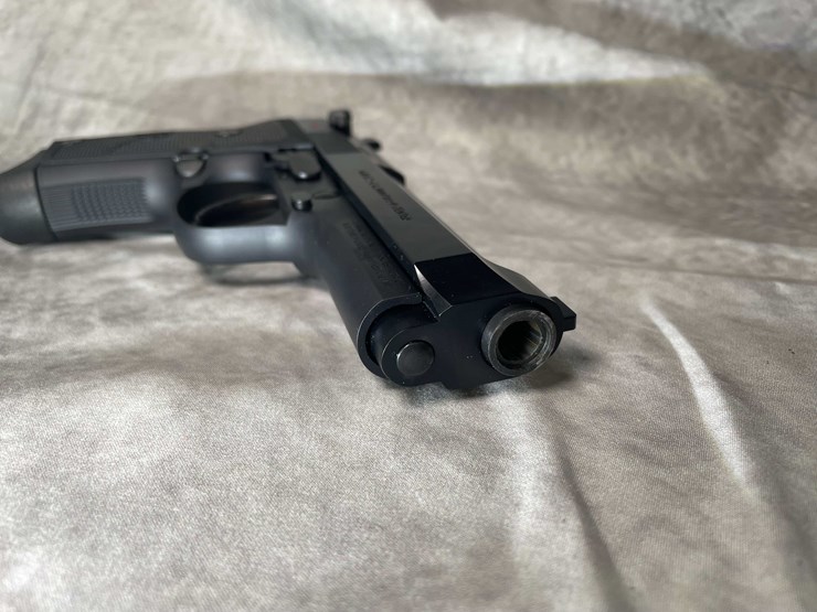 #4530-•-beretta-92x-compact-9mm-luger-semi-auto-pistol,-sn:-92x0022855-image-4