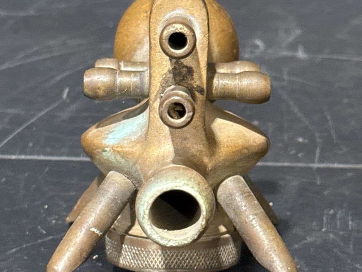 brass-milking-machine-claw-image-8