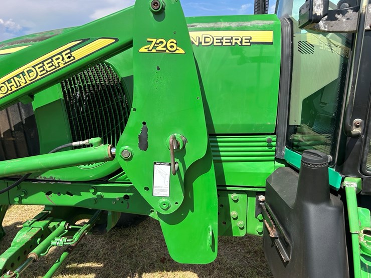 john-deere-7320-image-14
