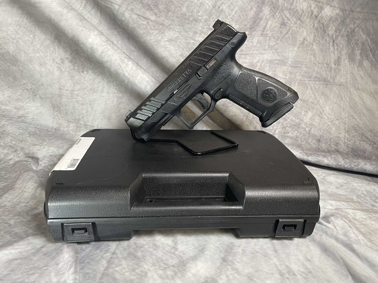 #4552-•-beretta-apx-a1-9mm-luger-pistol,-sn:-a216789x-image-1