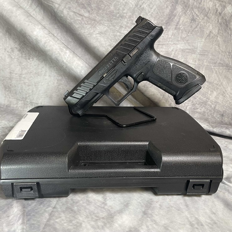 #4552 • Beretta APX-A1 9mm Luger Pistol, SN: A216789X