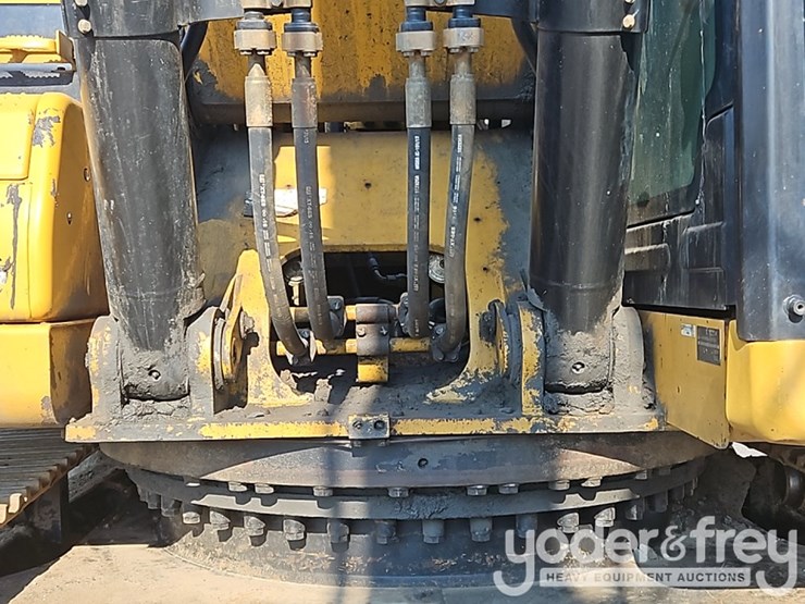 2019-caterpillar-336-image-21