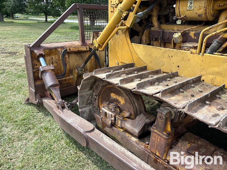 caterpillar-d6c-image-9