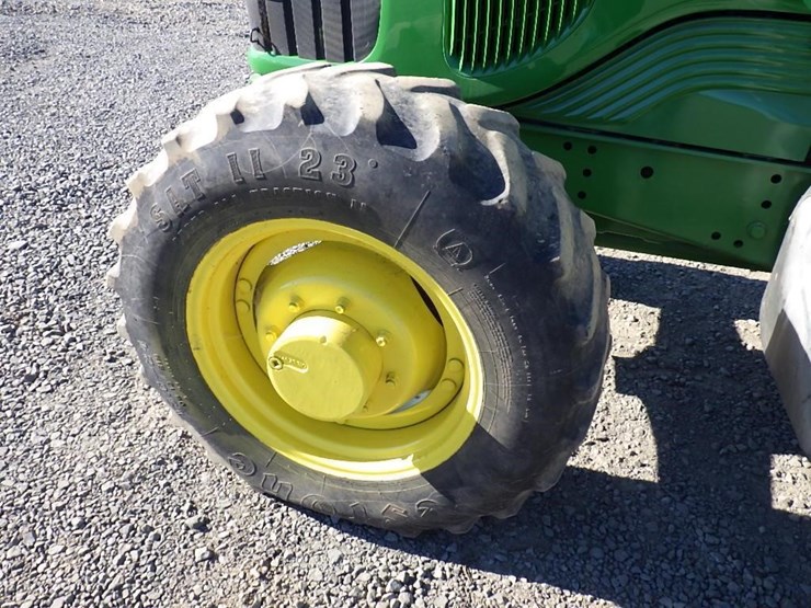 john-deere-6415-image-37