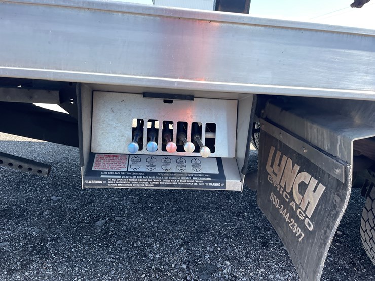 2016-ford-f550-image-15