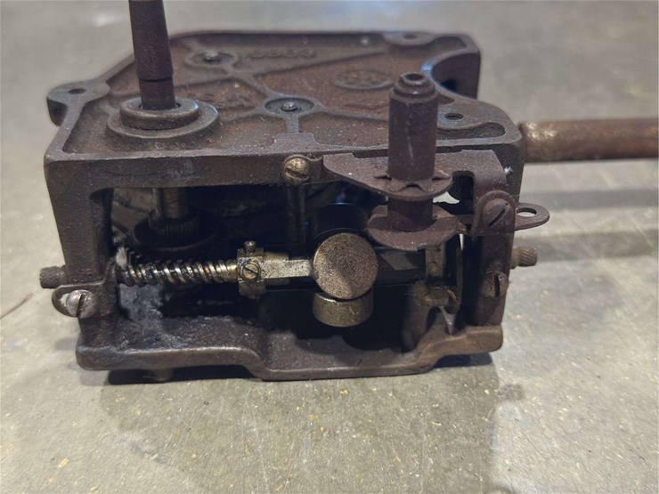 lot-of-machinery-components?-image-10