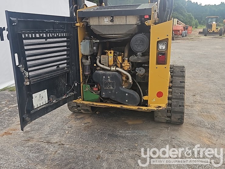 2017-caterpillar-259d-image-19