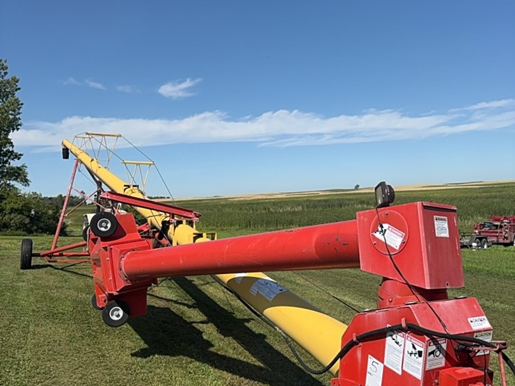 westfield-mk-100–71-auger.-note:-newer-auger,-used-little.-image-3