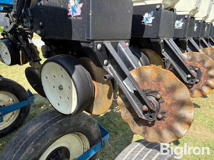 kinze-3600-image-16