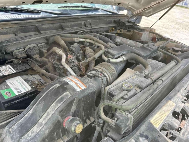 2011-ford-f350-image-12