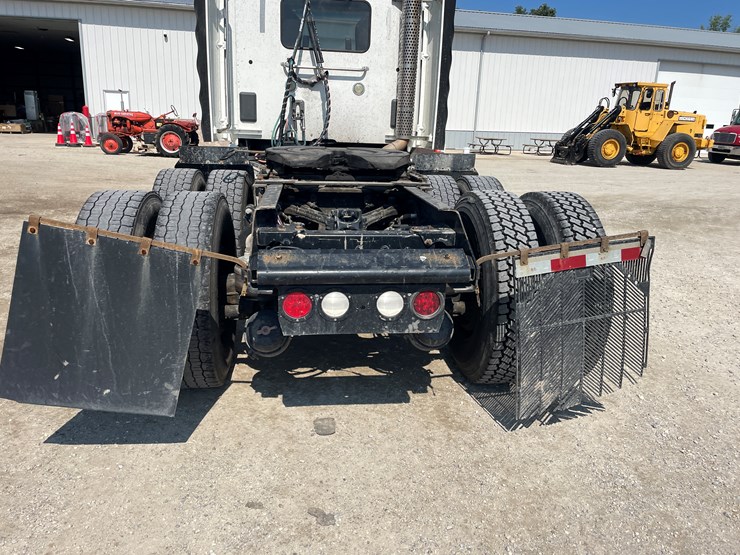 2014-kenworth-t680-image-20