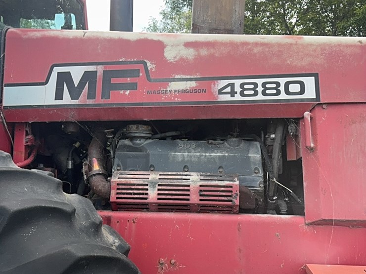 massey-ferguson-4880-image-16
