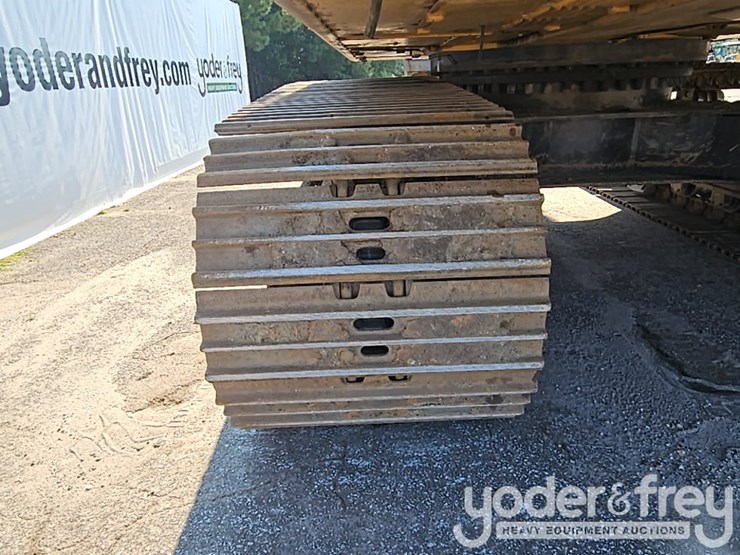 2019-caterpillar-336-image-15