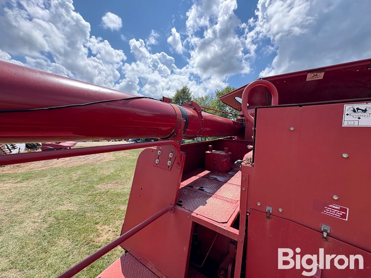 case-ih-2388-image-10