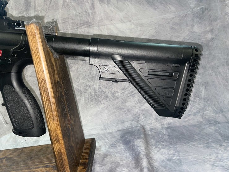 #4586-•-heckler-and-koch-4/6-ar-style-22-lr-semi-auto-rifle,-sn:-hb075574-image-13