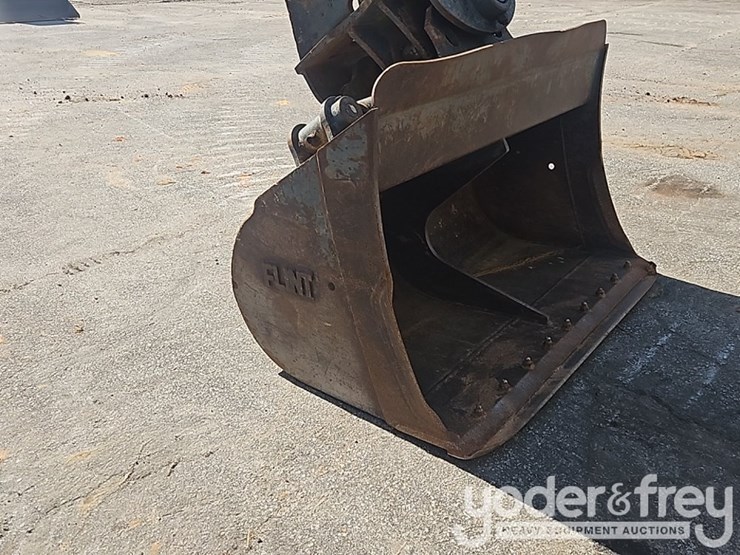 2014-deere-190dw-image-11
