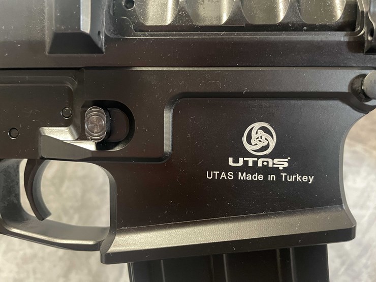 #4611-•-utas-xtr-12-tactical-12-ga.-semi-auto-shotgun,-sn:-xtr06950-image-5