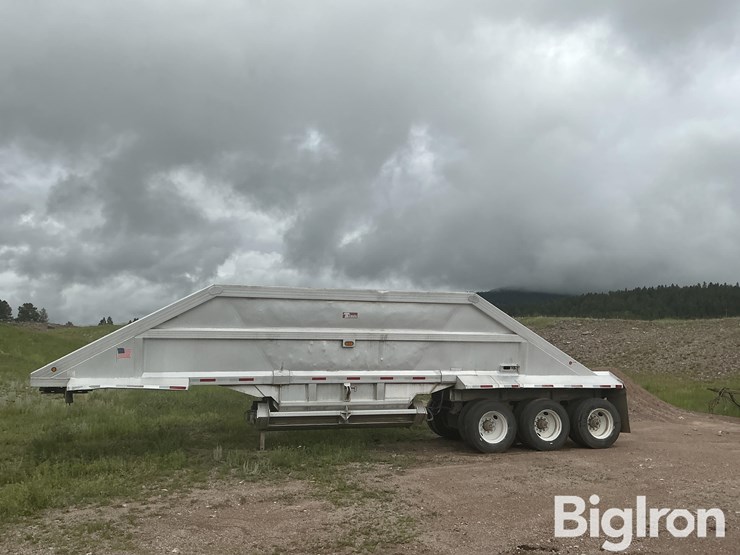 2004-travis-39-ft-image-4