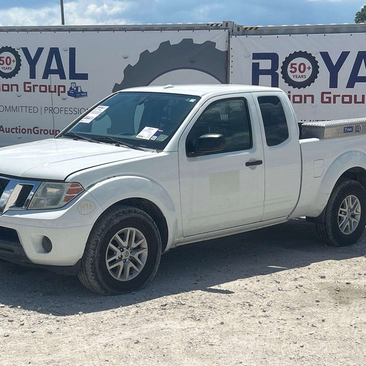 2017 NISSAN FRONTIER