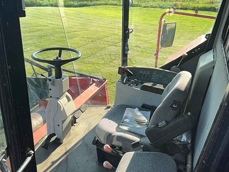 massey-ferguson-8780-image-38