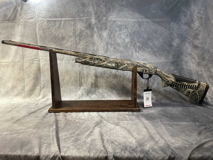 #4608-•-benelli-super-black-eagle-iii-12-ga.-semi-auto-shotgun,-sn:-u767017v-image-3