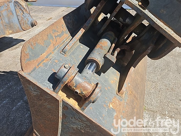 2014-deere-190dw-image-13