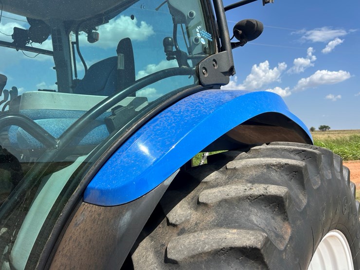 new-holland-t6.175-image-12