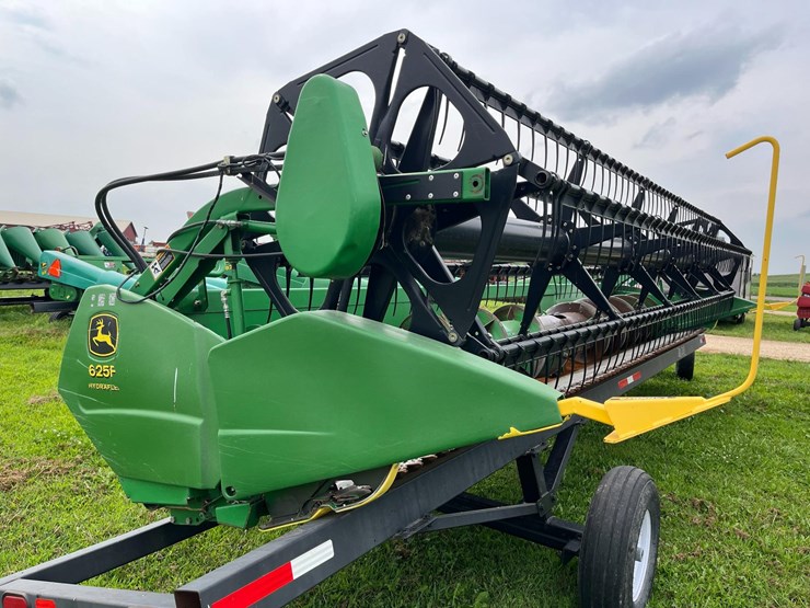 john-deere-625f-image-4