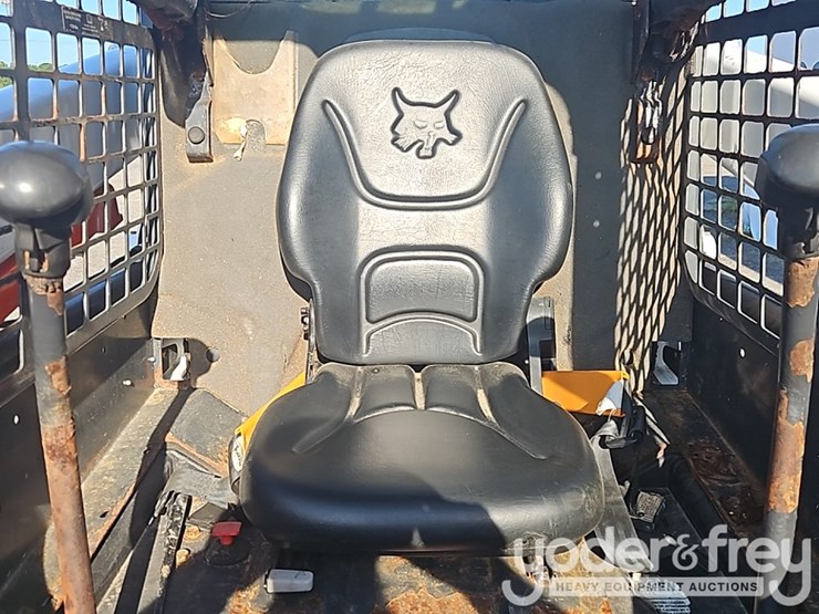 2019-bobcat-s550-image-27
