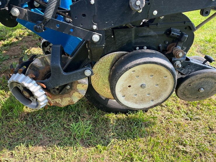 kinze-3000-image-10