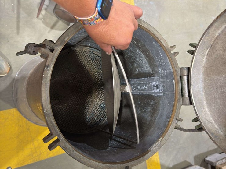 steam-autoclave,-vintage-blow-torch-or-soldering-lamp,-pressure-tank-with-swan,-and-tall-5gl-pail-image-11