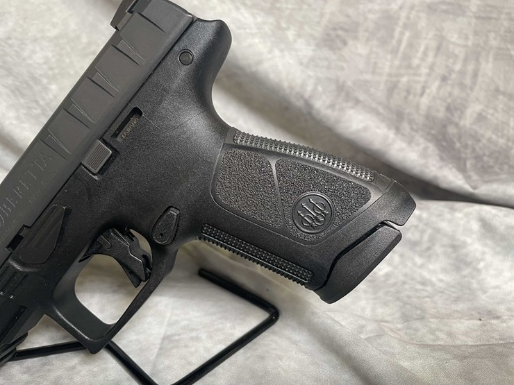 #4558-•-beretta-apx-centurion-9mm-luger-pistol,-sn:-a080093x-image-20