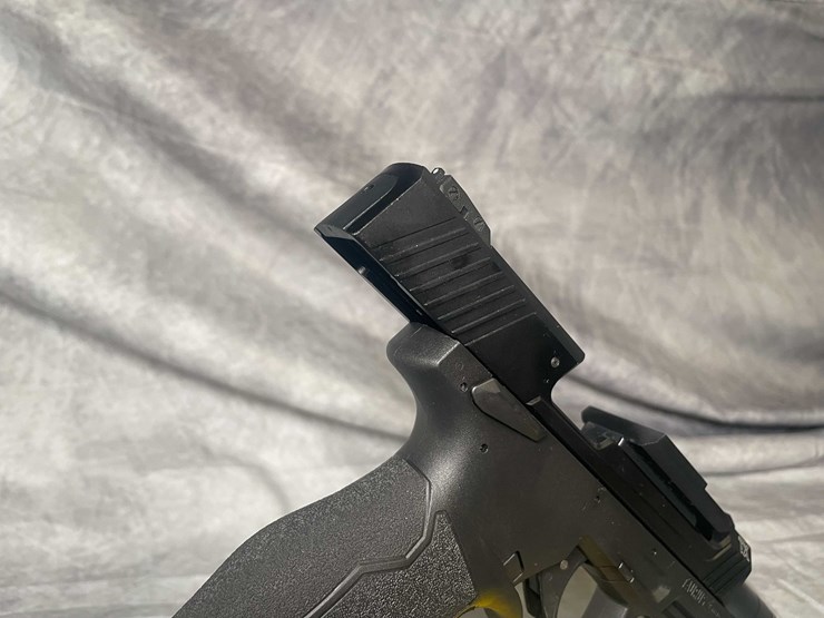 #4527-•-taurus-tx22-competition-22-lr-pistol,-sn:-1pt435457-image-13