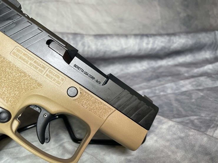 #4535-•-beretta-apx-a1-9mm-luger-semi-auto-pistol,-sn:-axc154045-image-13