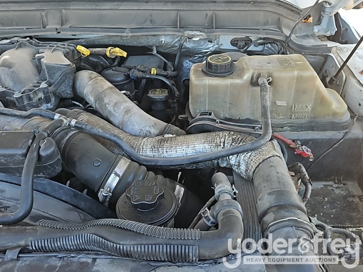 2016-ford-f550-image-18