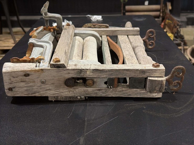 antique-laundry-tools-image-7