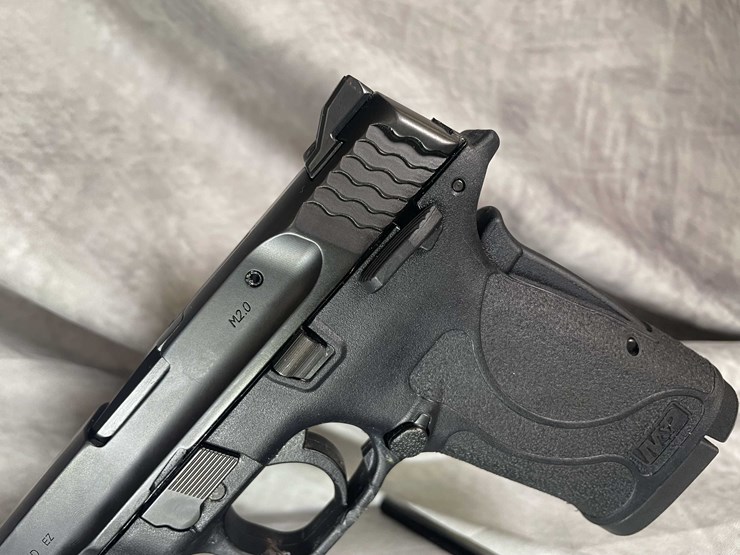 #4557-•-smith-&-wesson-m&p-shield-ez-380-auto-pistol,-sn:-fhx7559-image-17