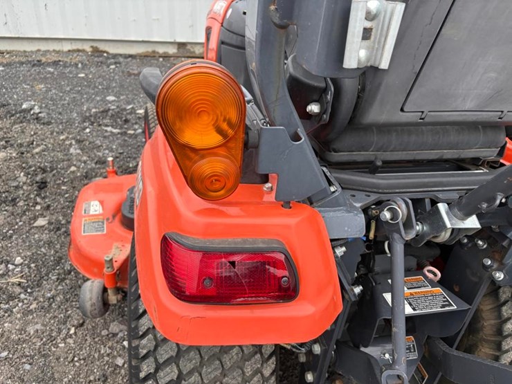 kubota-bx2380-image-9