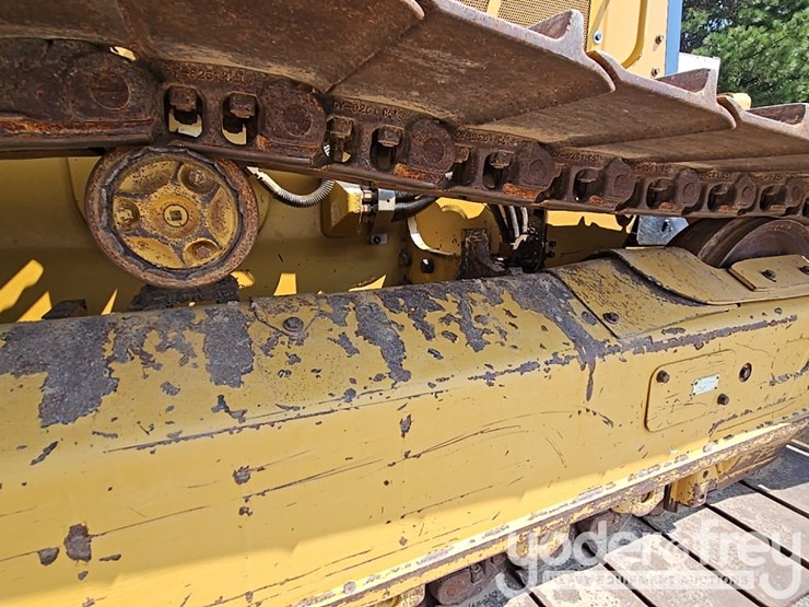 2018-caterpillar-d5k2-lgp-image-14