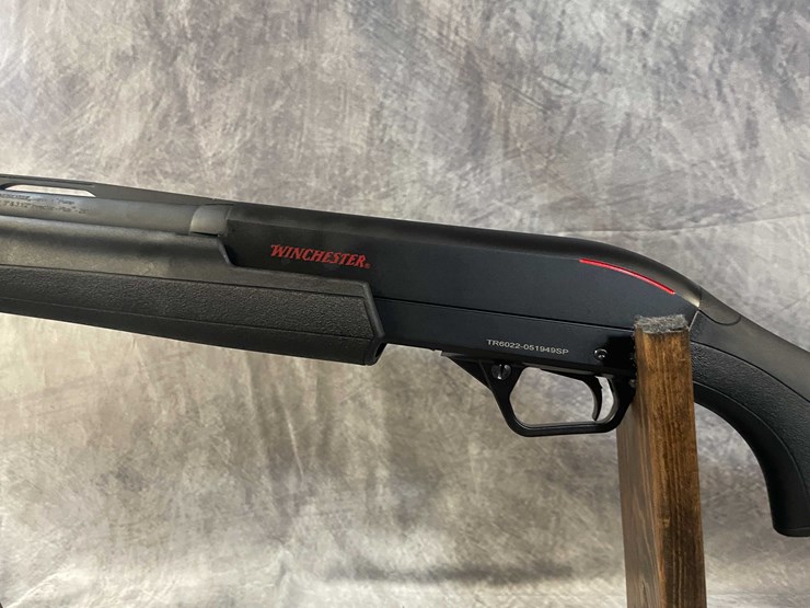 #4612-•-winchester-model-4612-12-ga.-pump-action-shotgun,-sn:-tr6022-051946sp-image-14
