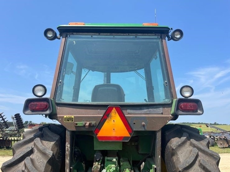 1978-john-deere-4440-image-4
