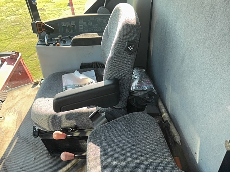 massey-ferguson-8780-image-45