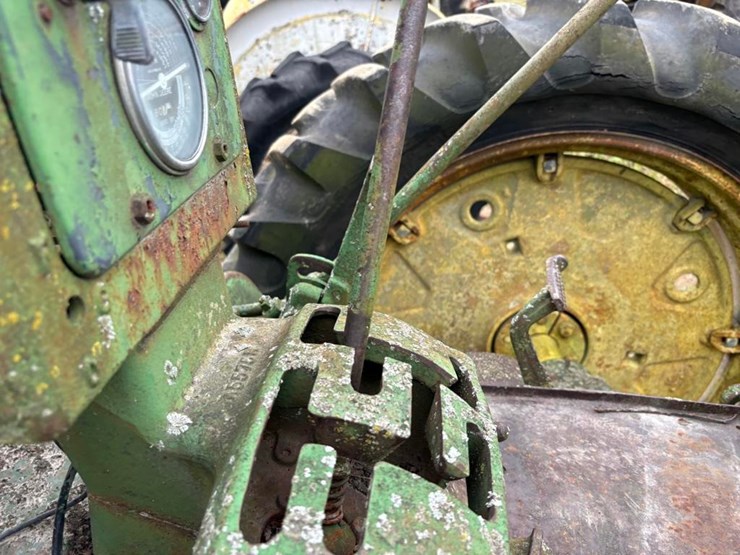john-deere-620-image-16