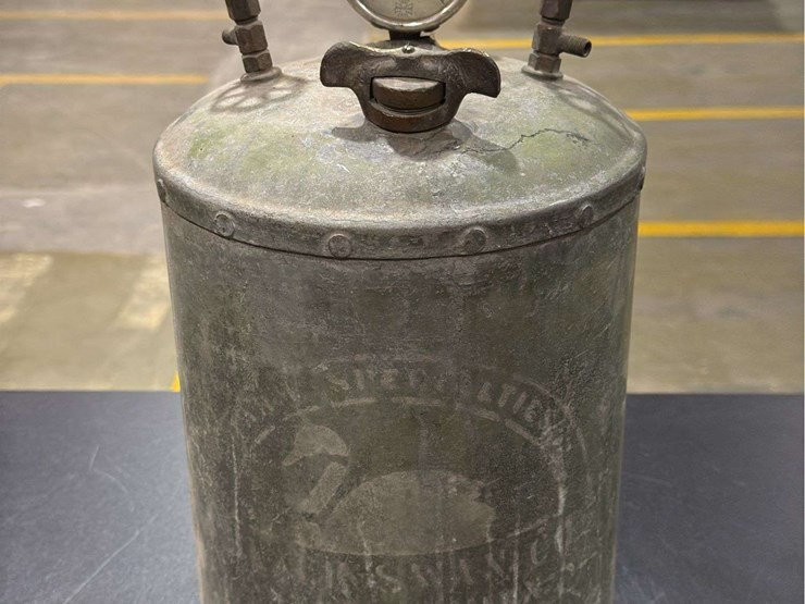 steam-autoclave,-vintage-blow-torch-or-soldering-lamp,-pressure-tank-with-swan,-and-tall-5gl-pail-image-18
