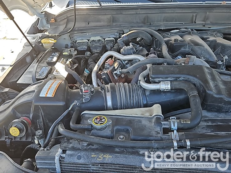 2016-ford-f550-image-16