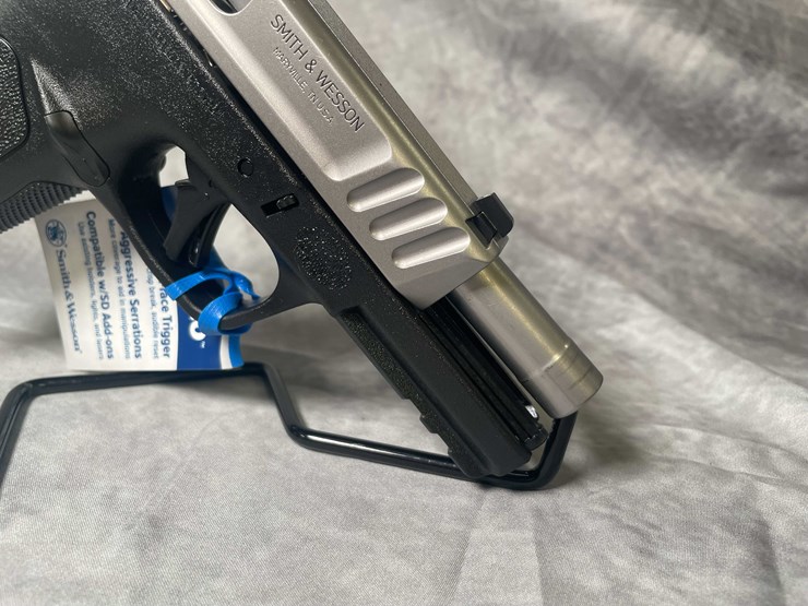 #4528-•-smith-&-wesson-sd40-40-s&w-pistol,-sn:-ehj5910-image-13