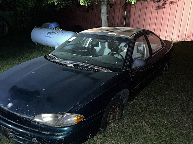 1994-dodge-intrepid,-been-sitting,-sells-as-is-image-4