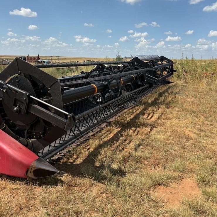 2011 CASE IH 2152