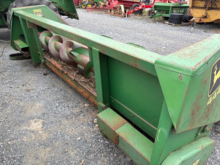 john-deere-4400-image-8