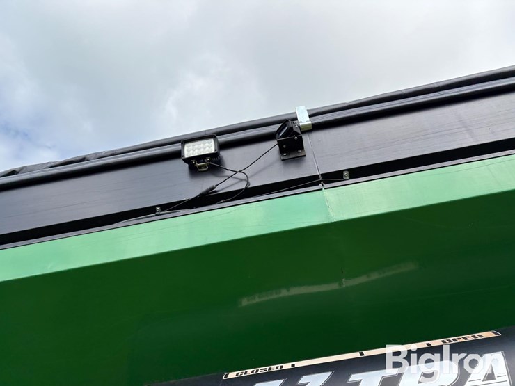 e-z-trail-870-grain-cart-image-12